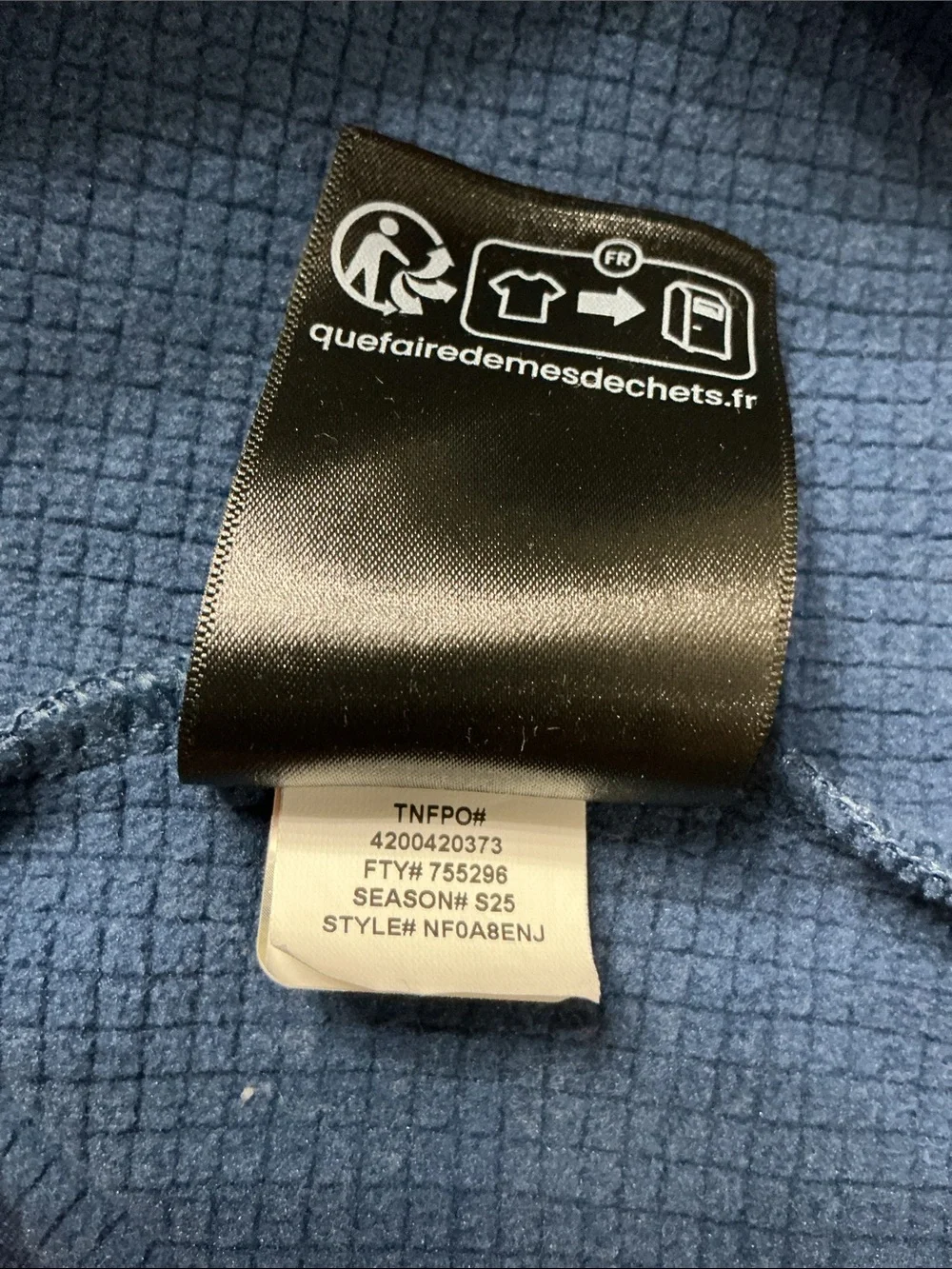 The North Face Men’s 1/4 zip pullover